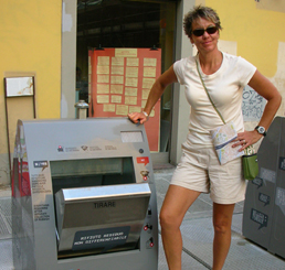 Automated Recycling Bin – Florence, Italy
